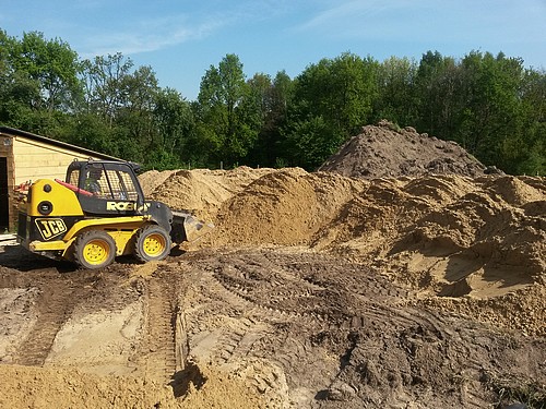uslugi miniladowarka-krakow-wieliczka-bobcatem-bobcat (121K)